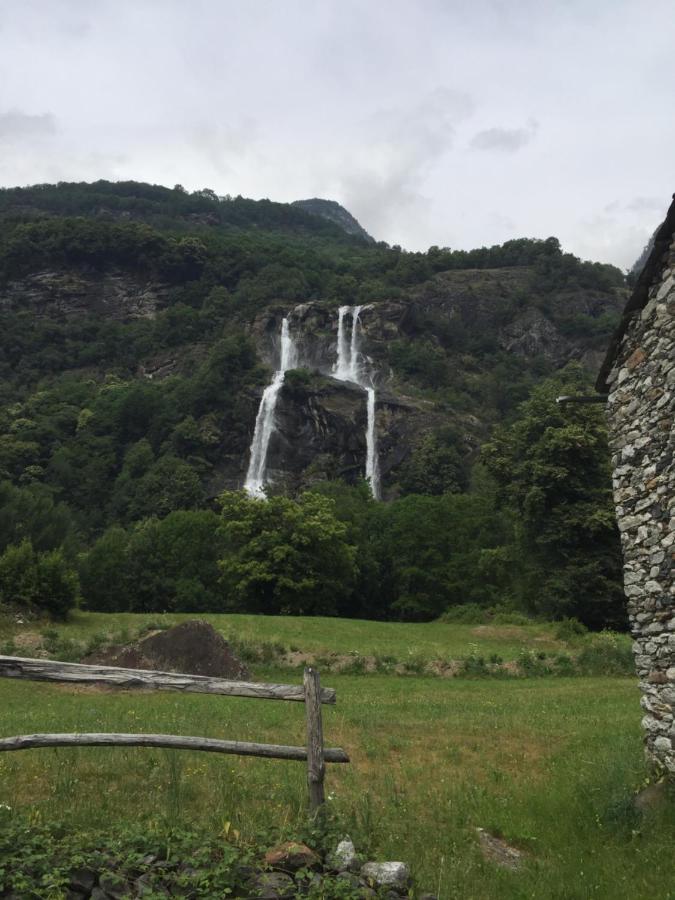 Hortus Conclus Lägenhet Piuro Exteriör bild